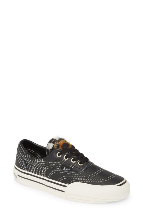Vans Women's Lux Era 3Ra Low-Top Shoes
