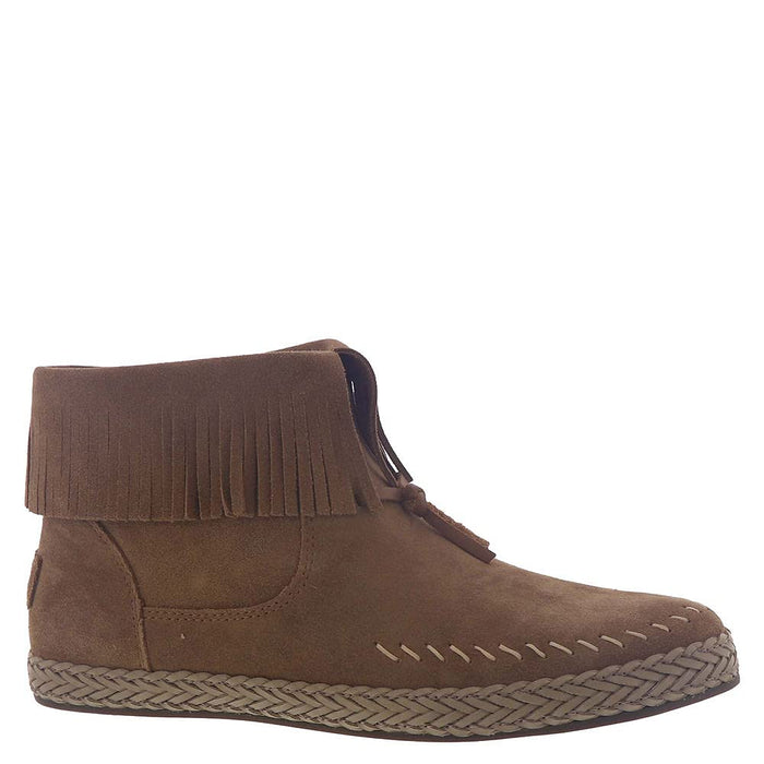 UGG Women's Kennadi Ankle Boots