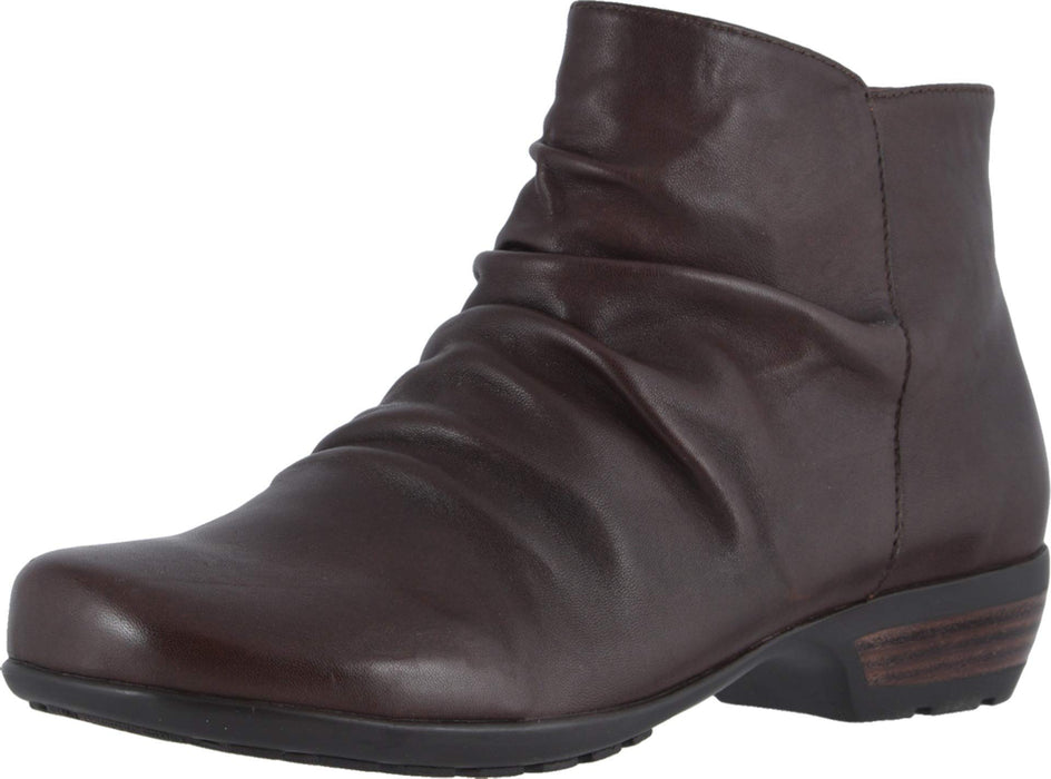Walking Cradles Womens Esme Booties