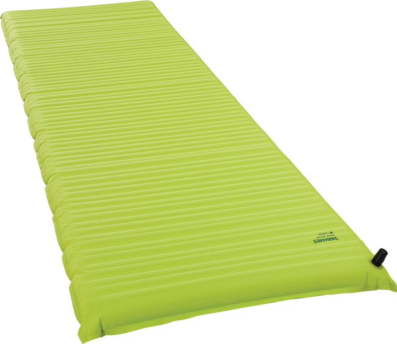 Therm-a-Rest NeoAir Venture Sleeping Pad, Grasshopper, Regular (20 x 72 Inches)